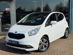 Kia Venga - 1.4 CVVT ExecutiveLine Airco Navi Panodak Cruise