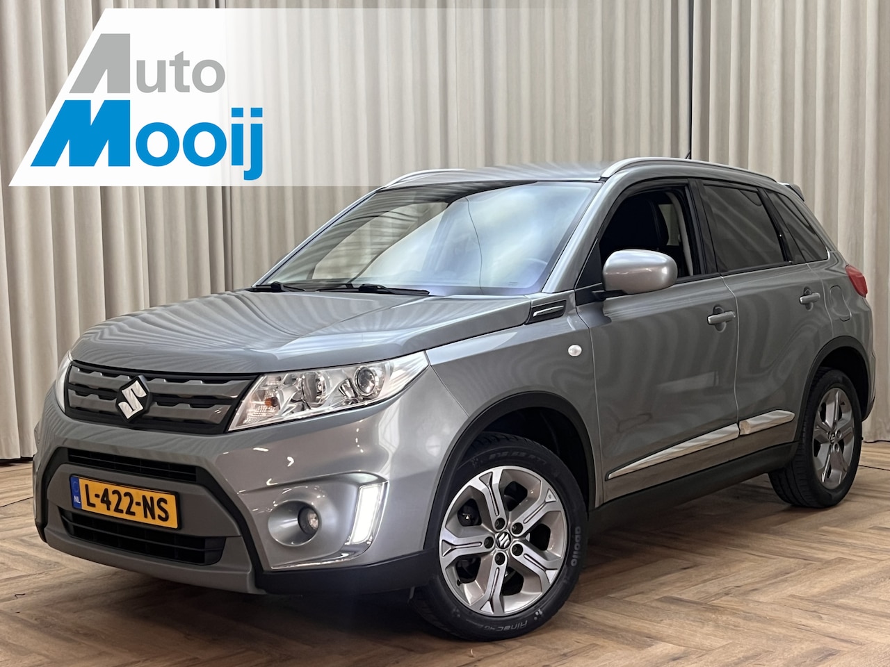 Suzuki Vitara - 1.6 Comfort *Afn. Trekhaak* Navigatie / Cruise / Camera / ECC-Clima / 17" LMV / Dakspoiler - AutoWereld.nl