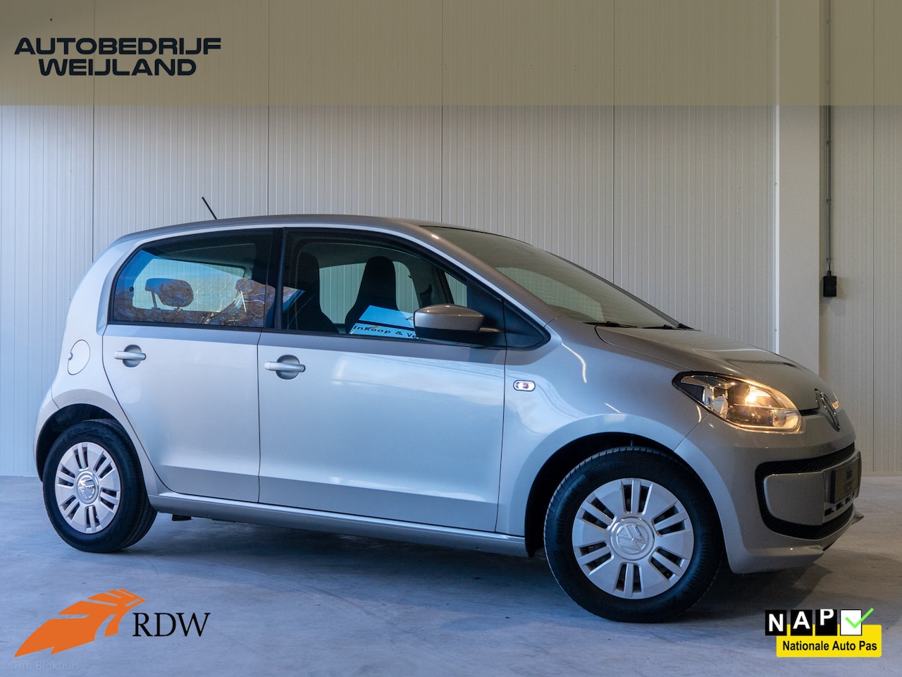 Volkswagen Up! - 1.0 move up! BlueMotion I Airco I NL-auto I Stuurbekrachtiging I 5-Drs I Dealer onderhoude - AutoWereld.nl