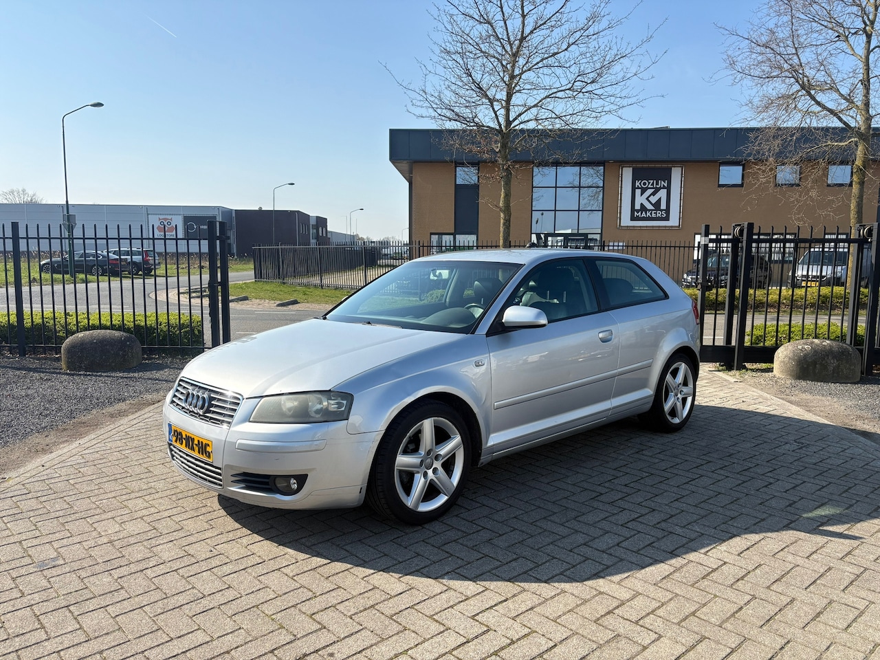 Audi A3 - 2.0 FSI Ambition | Cruise | Navi | Climate | Half-leer - AutoWereld.nl