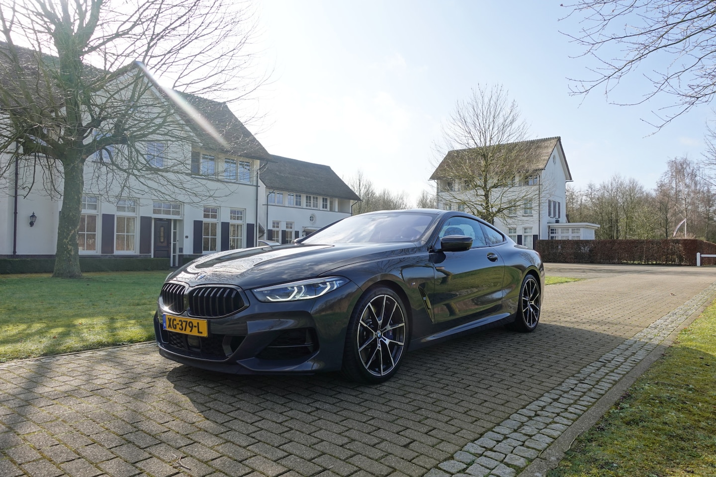 BMW 8-serie - M850i xDrive High Executive | Carbon Core | Adaptive Cruise | Full Option! | - AutoWereld.nl