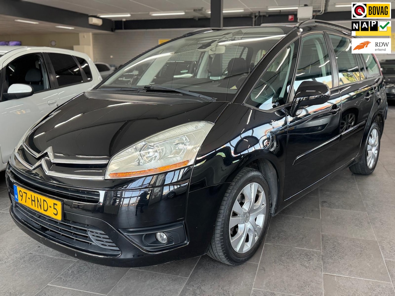 Citroën Grand C4 Picasso - 1.6 VTi Ambiance 7p.navigatie clima cruise controle lm-velgen elektrische pakket 145dzkm n - AutoWereld.nl