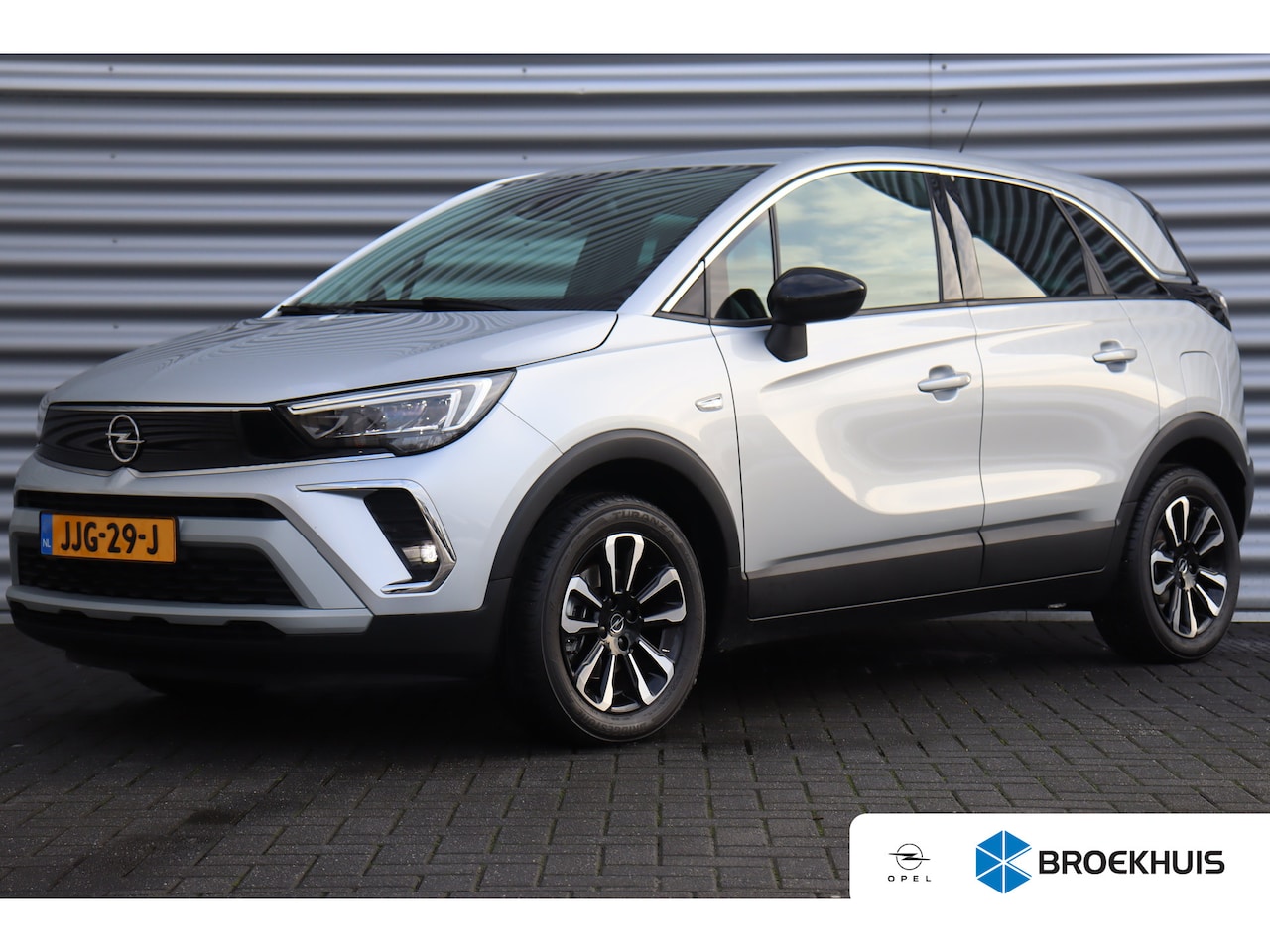 Opel Crossland - 1.2 TURBO 110PK ELEGANCE LEVEL 4 / NAVI / LEDER / CLIMA / AGR / 16" LMV / CAMERA / FULL-LE - AutoWereld.nl