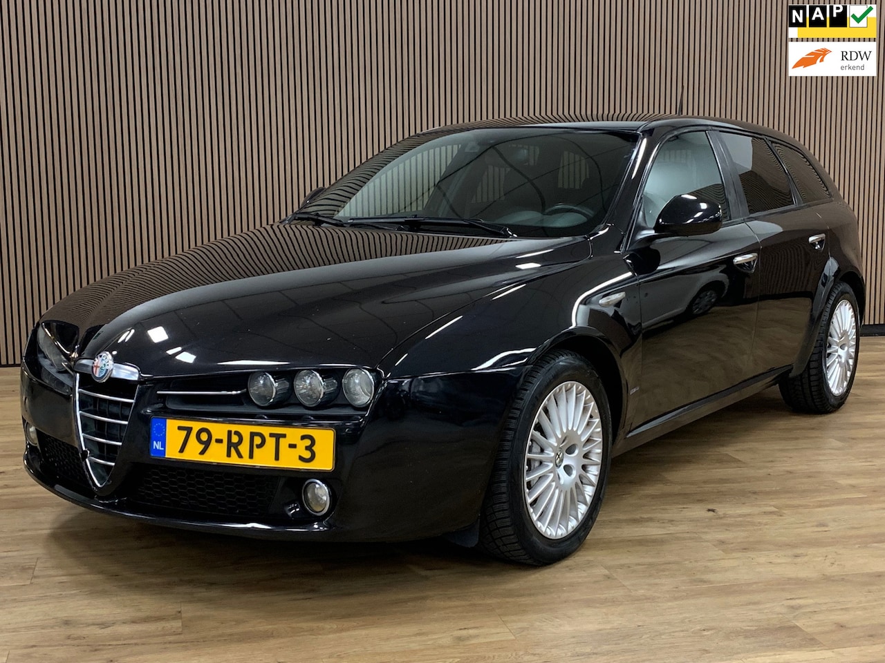 Alfa Romeo 159 Sportwagon - 1.7 T Distinctive|Navigatie|Climate Control| - AutoWereld.nl