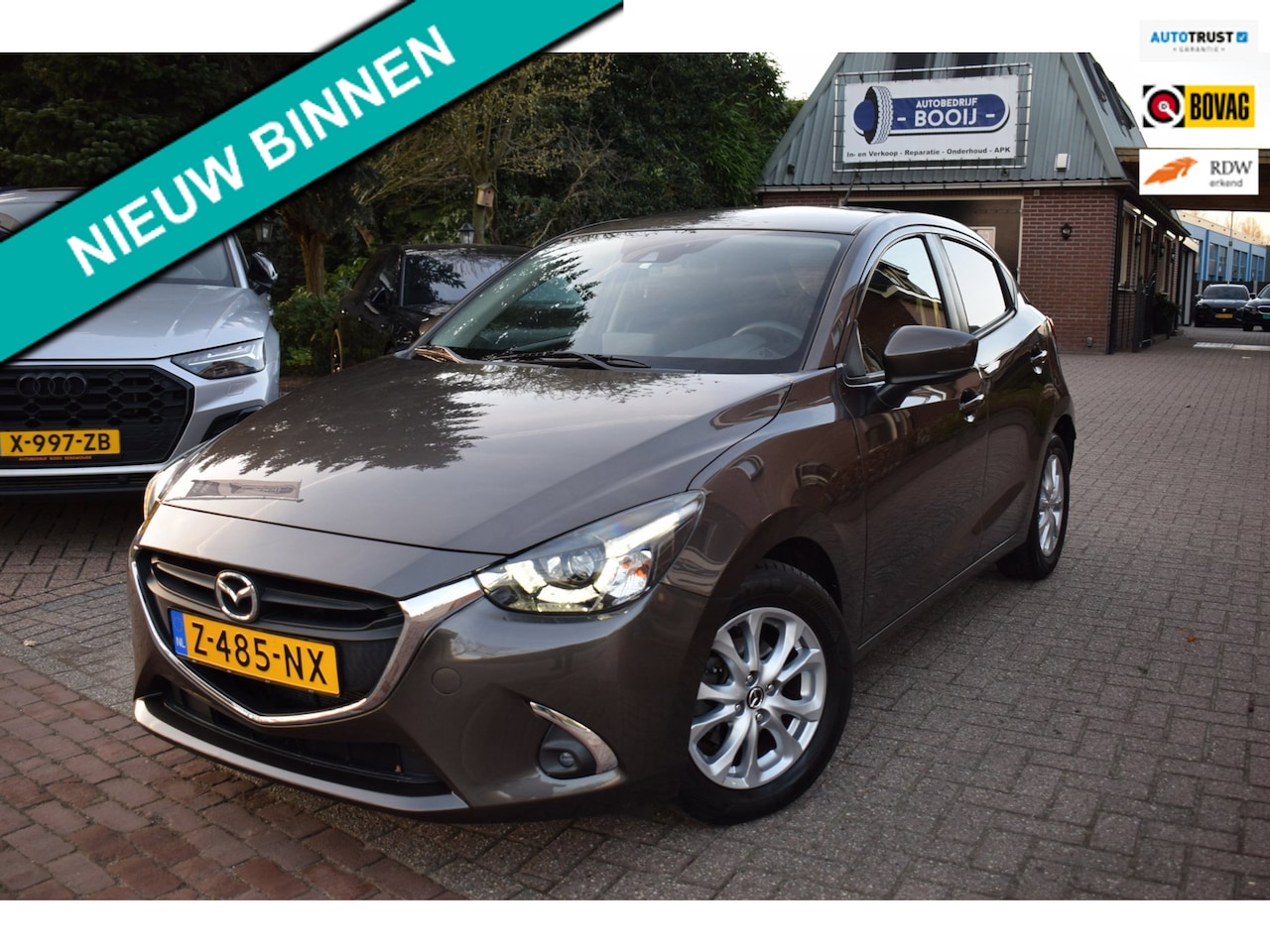 Mazda 2 - 1.5 Skyactiv-G TS NAVI/CRUISE/AIRCO-ECC/XENON/PDC/BLUETOOTH/LMW/STOEL VERW/USB - AutoWereld.nl