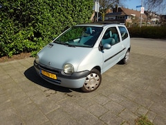 Renault Twingo - MET EVT NIEUW JAAR APK