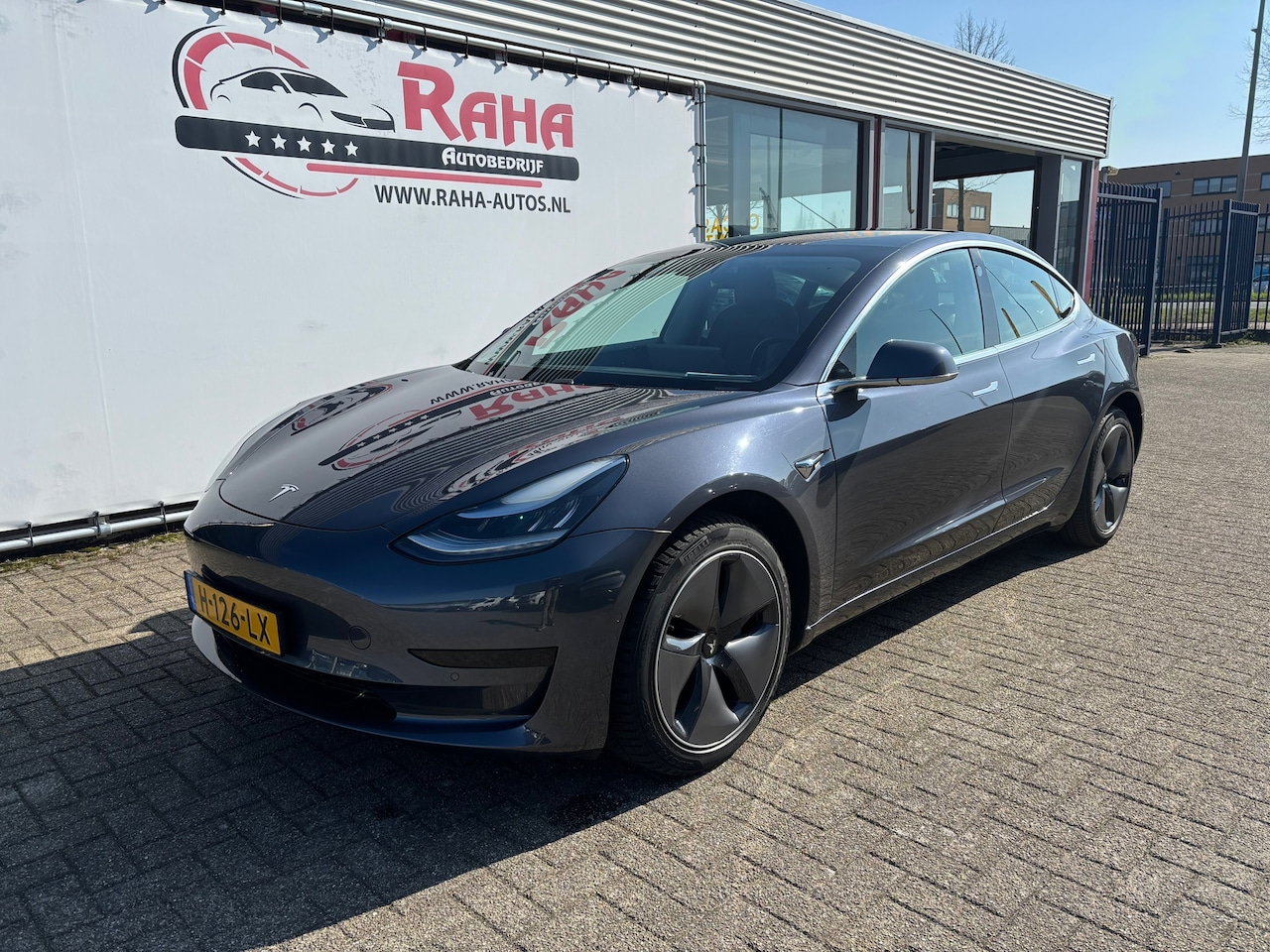 Tesla Model 3 - Standard RWD Plus 60 kWh - AutoWereld.nl
