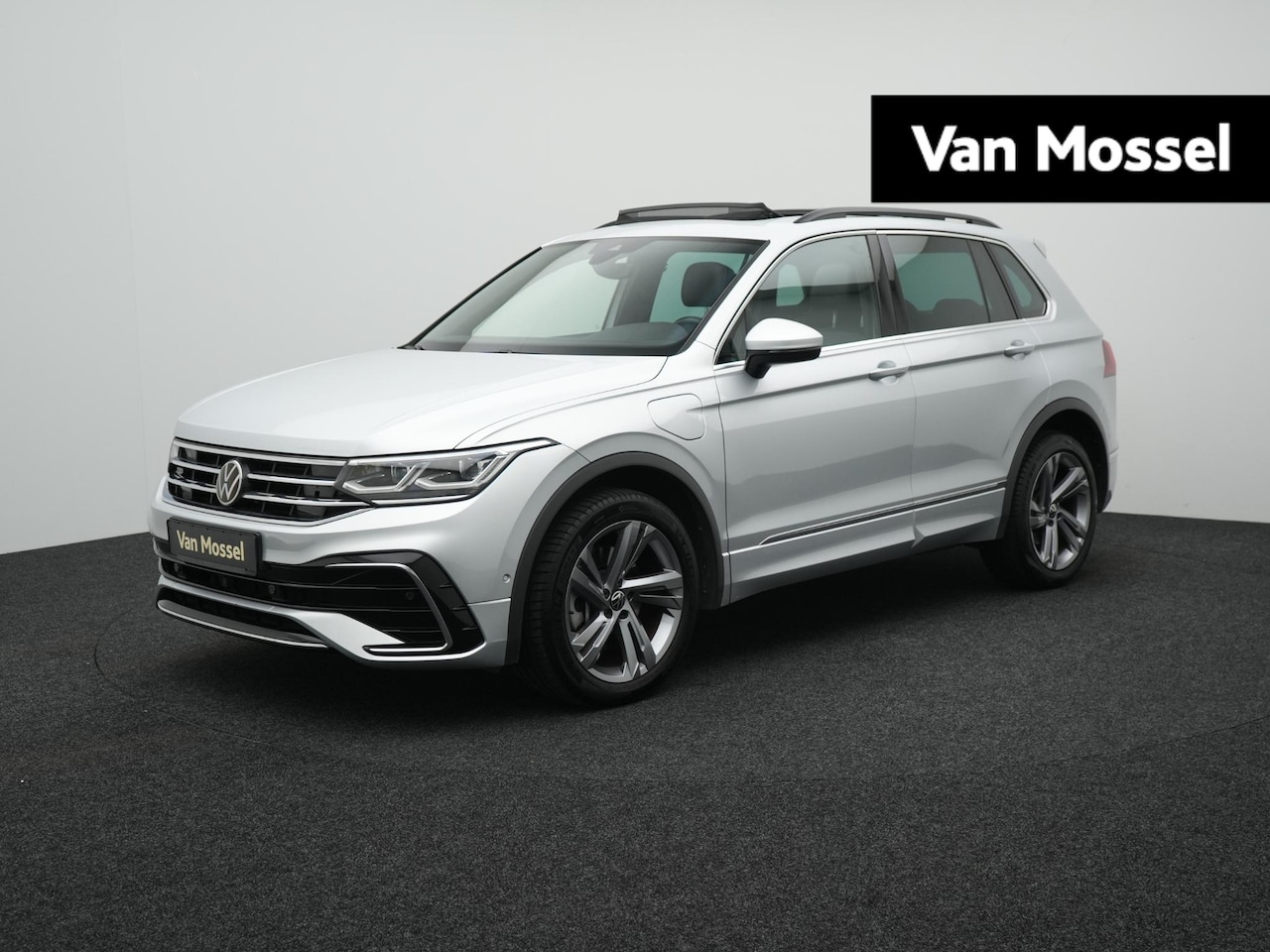Volkswagen Tiguan - 1.4 Hybrid R Line - AutoWereld.nl