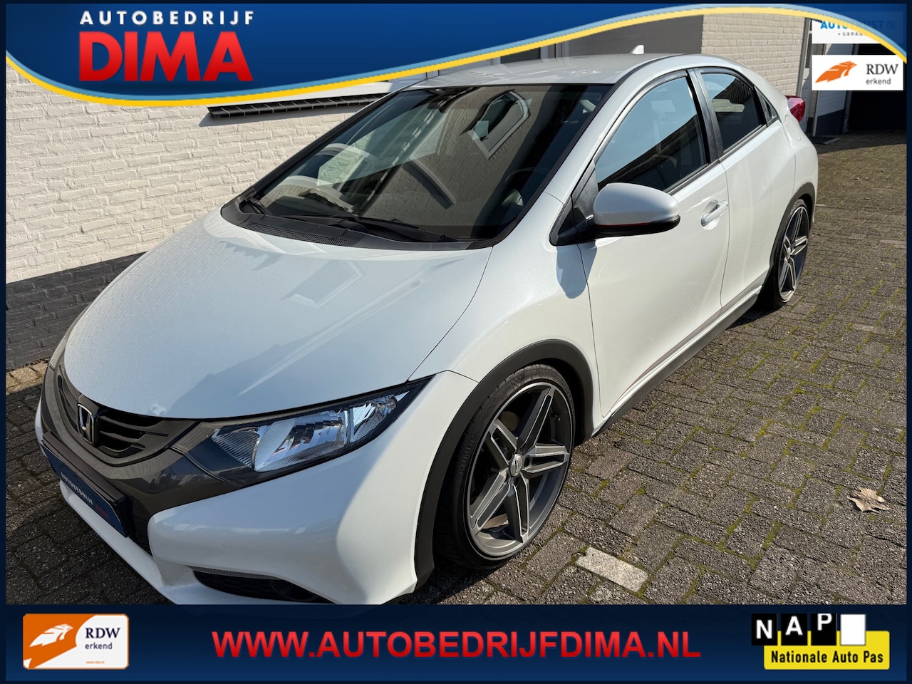 Honda Civic - 1.8 Sport/ Camera/ ECC/ Cruise Control - AutoWereld.nl