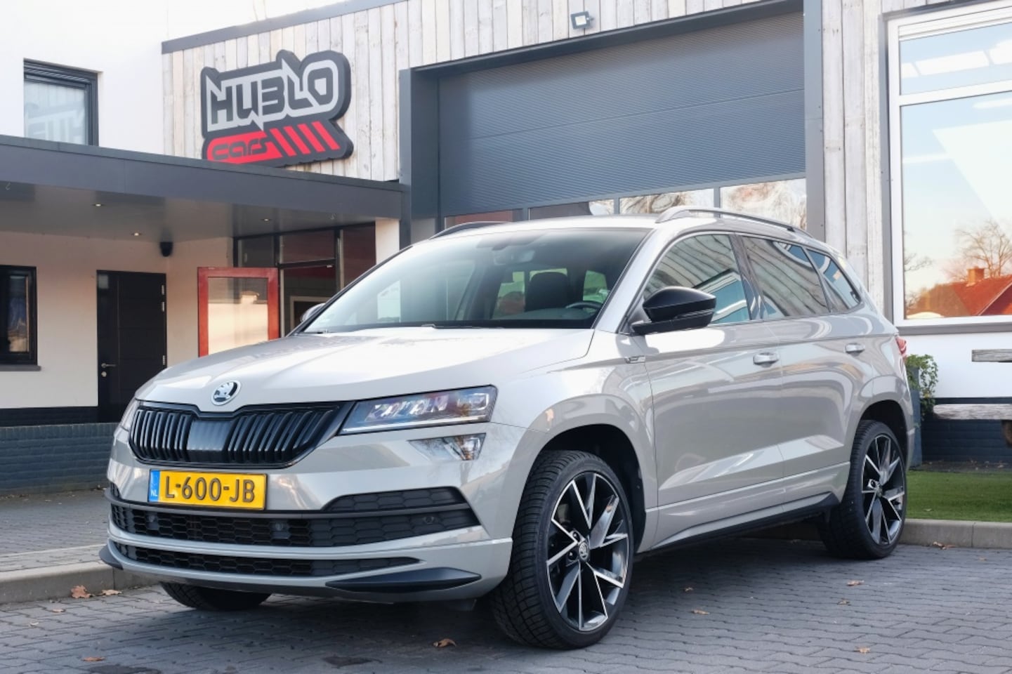 Skoda Karoq - 1.5 TSI Sportline - AutoWereld.nl