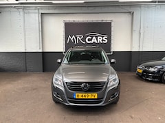 Volkswagen Tiguan - 2.0 TSI Sport&Style 4Motion R-Line