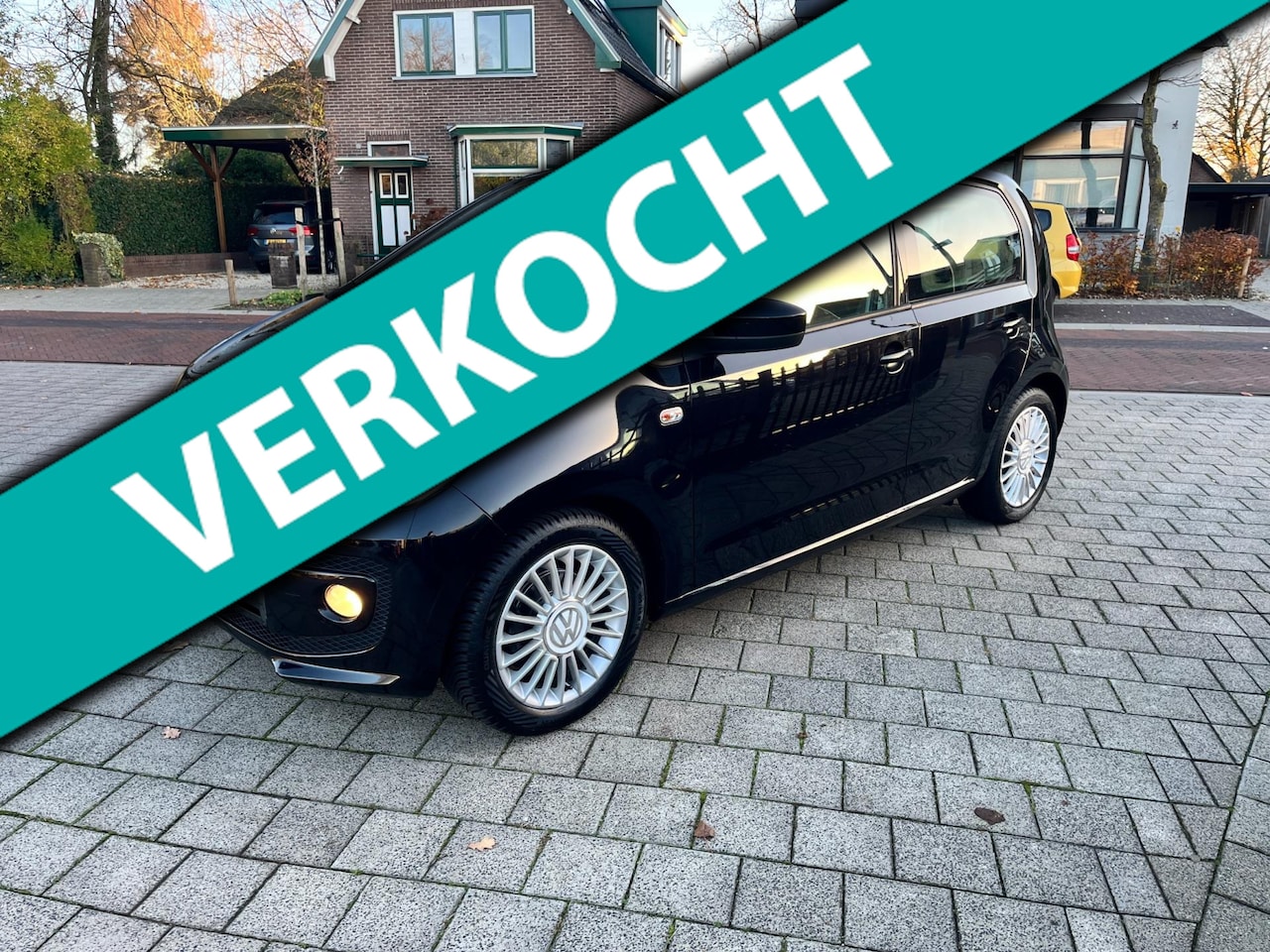 Volkswagen Up! - 1.0 high up! Navi isofix btw auto 1eig LM - AutoWereld.nl