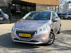 Peugeot 208 - 1.2 e-VTi Active|Rijklaar|Garantie|Pano|Trekhaak|Bluetooth