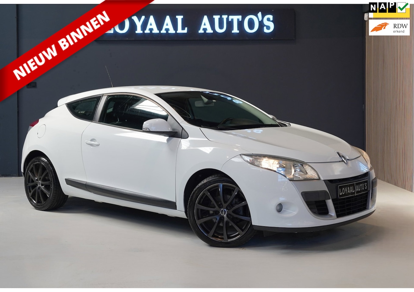Renault Mégane Coupé - 1.6 Expression | AIRCO | CRUISE | ELEK.RAMEN | NAP | APK. - AutoWereld.nl