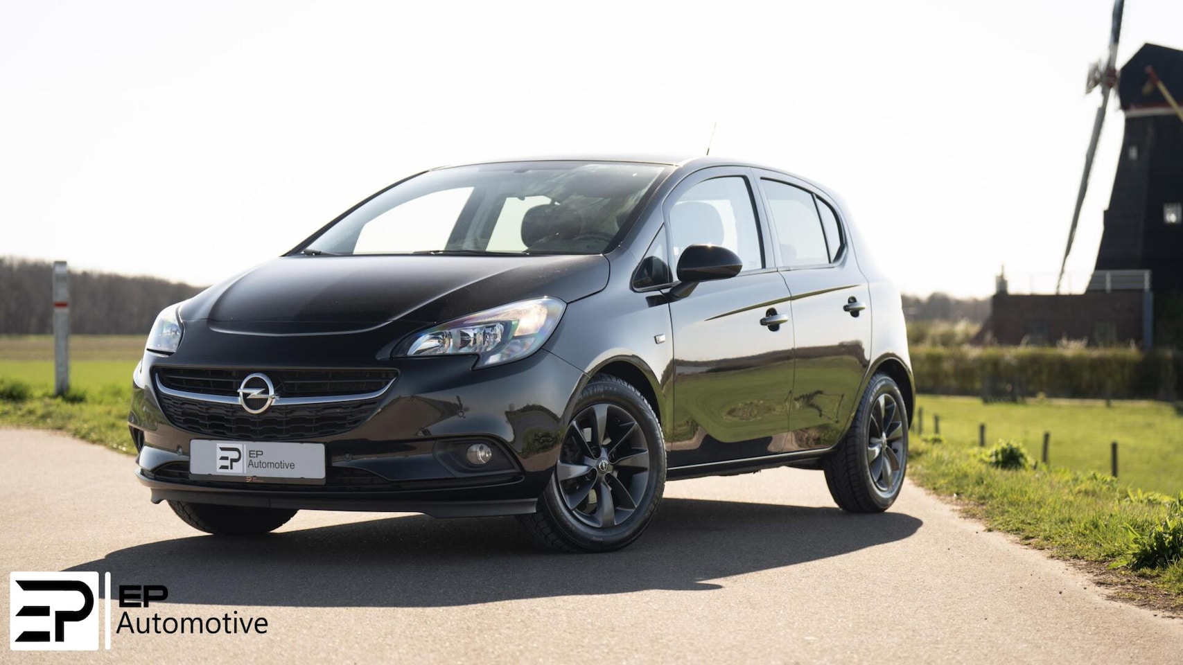 Opel Corsa - 1.4 Black Edition|Camera|AC|Cruise|Apple Carplay| - AutoWereld.nl