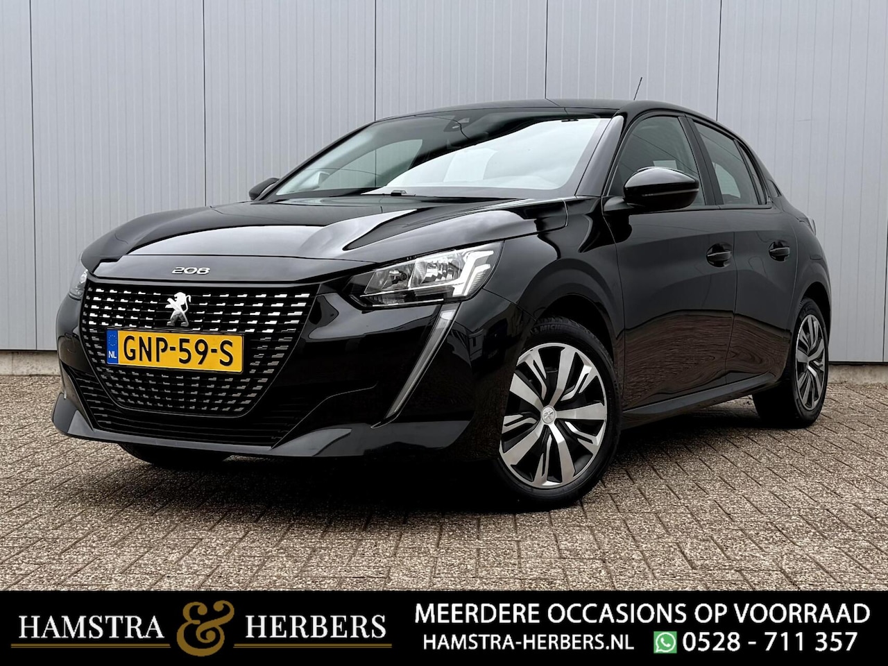 Peugeot 208 - 1.2 PureTech Allure zwart - AutoWereld.nl