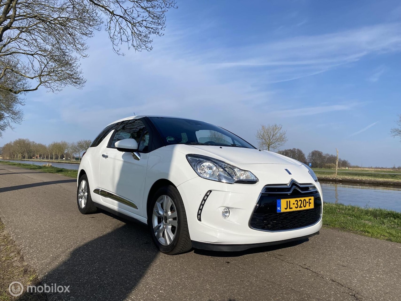 Citroën DS3 - 1.2 PureTech So Chic 1.2 PureTech So Chic - AutoWereld.nl