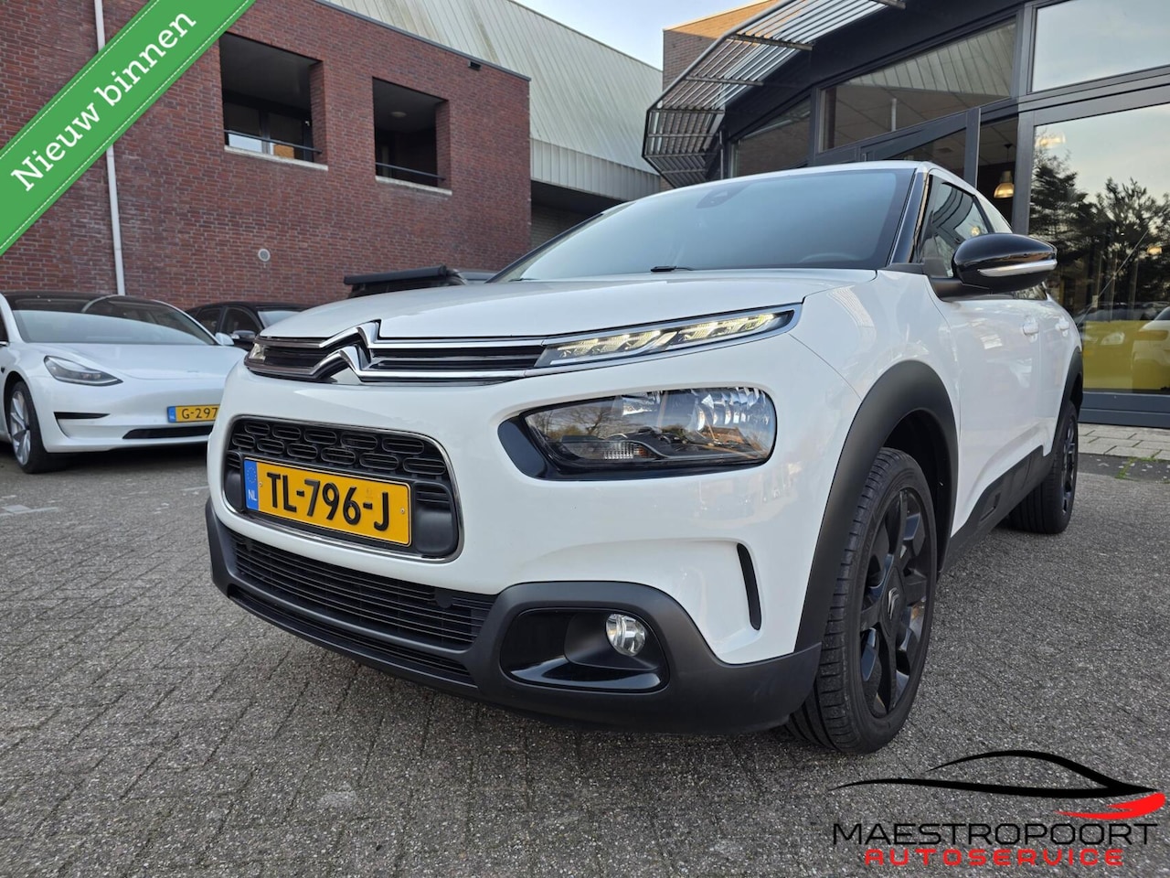 Citroën C4 Cactus - 1.2 PureTech Shine 1.2 PureTech Shine - AutoWereld.nl