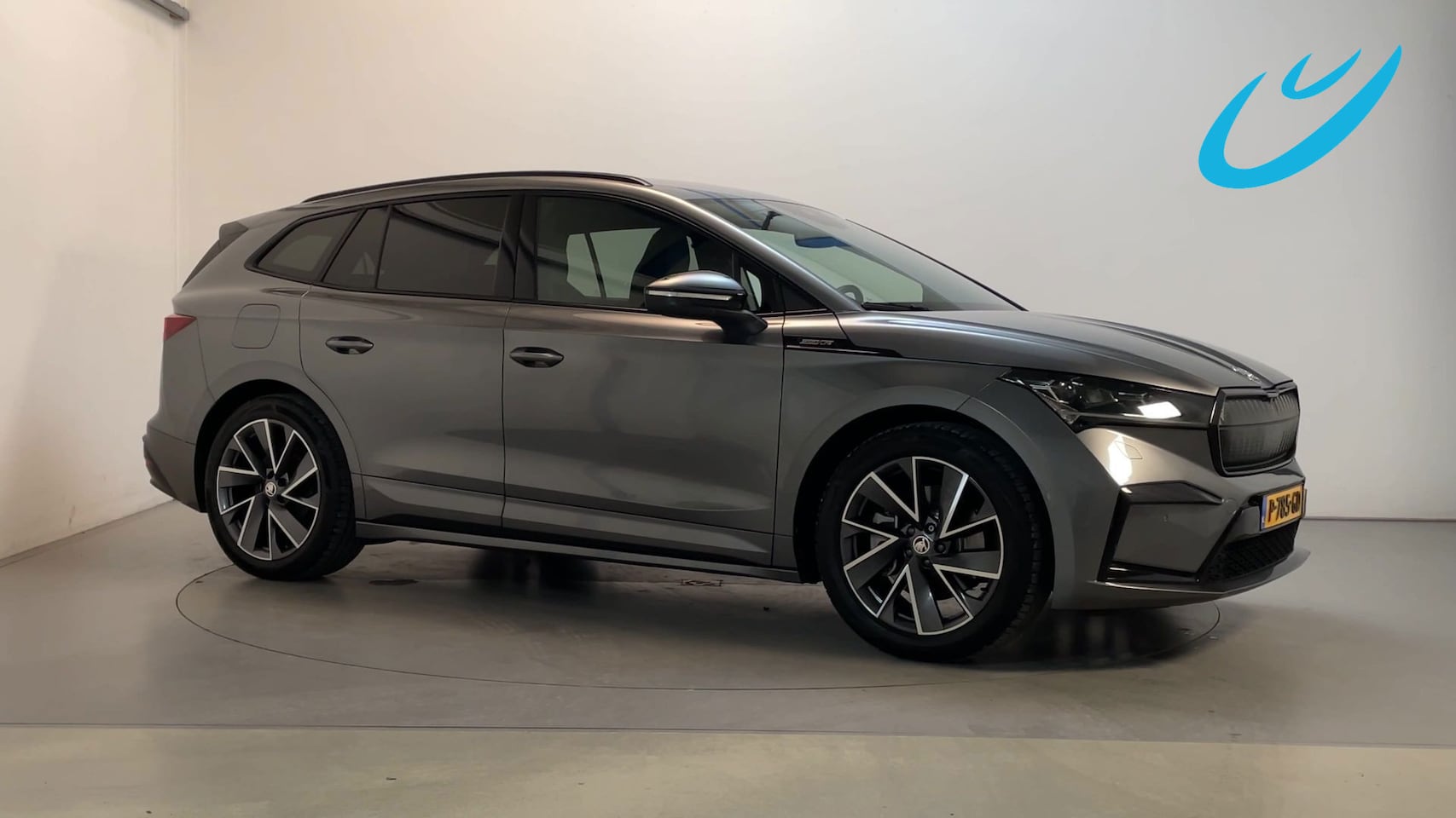 Skoda Enyaq iV - 80 Sportline Leder-Alcantara Adaptive Cruise Stoelverwarming Camera - AutoWereld.nl