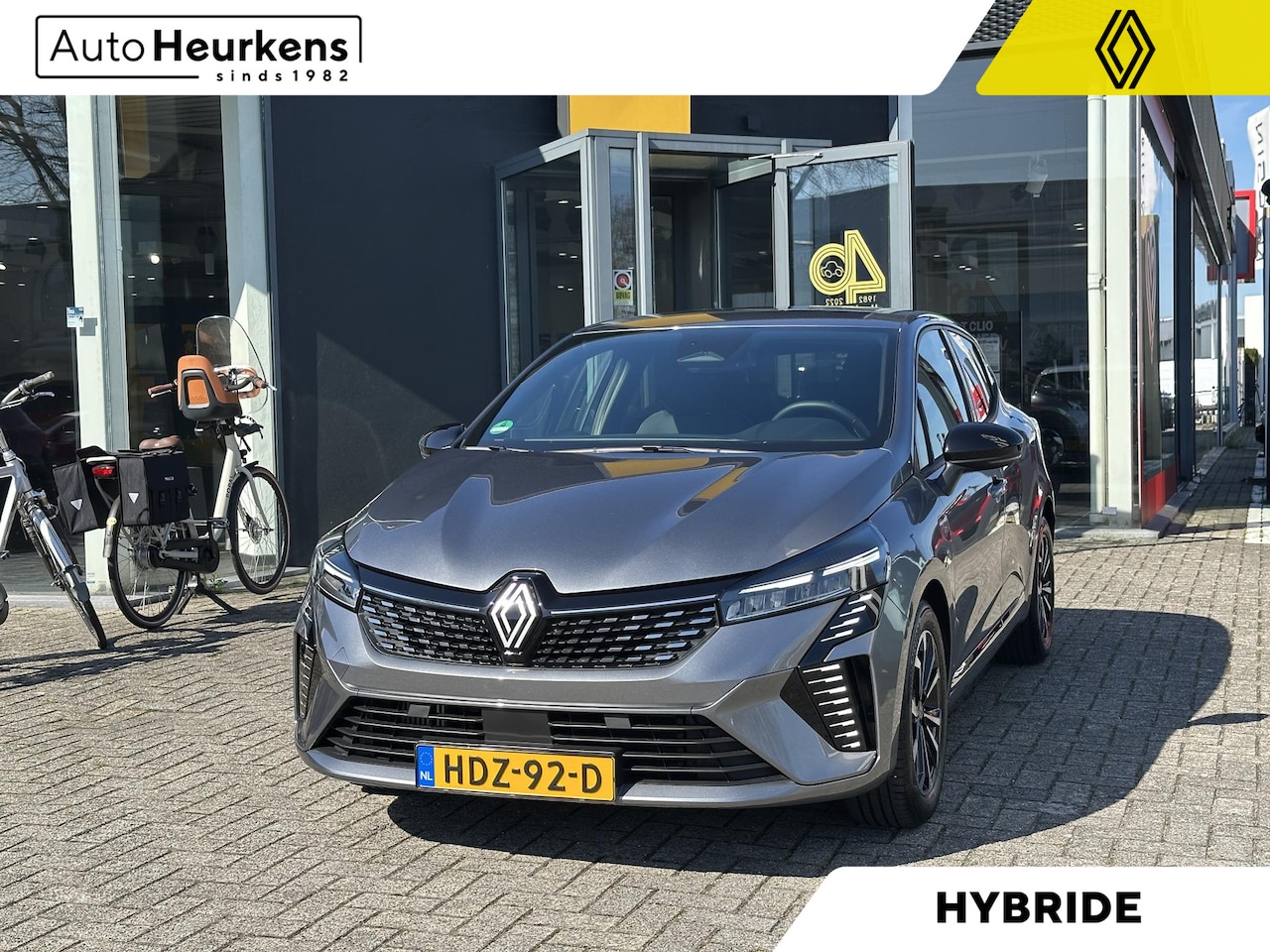 Renault Clio - TCe 90 GPF techno l Origineel NL l 1e-Eigenaar l Fabrieksgarantie! - AutoWereld.nl