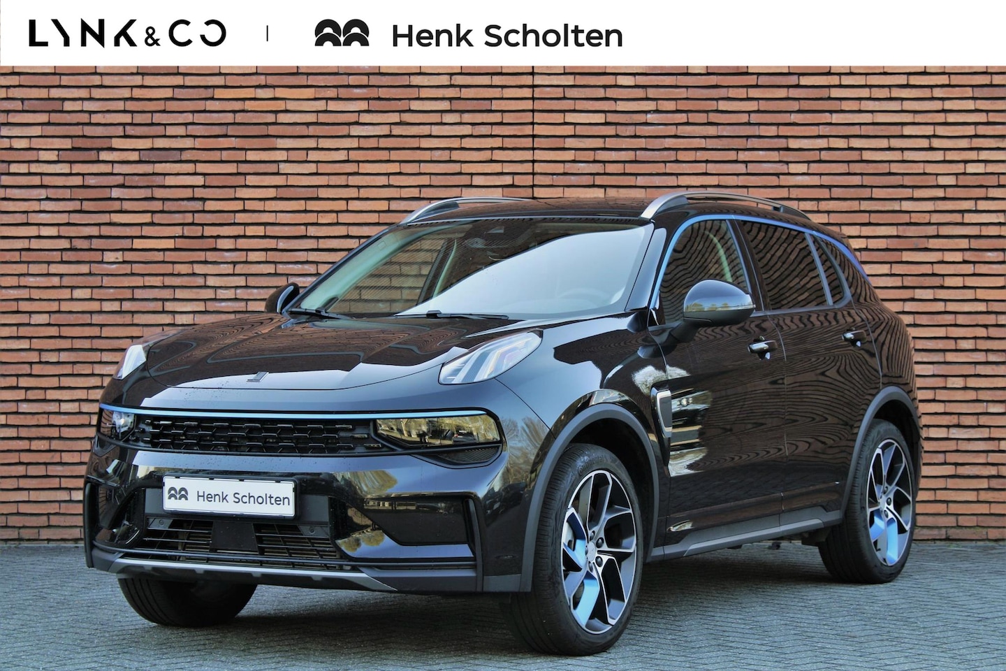 Lynk & Co 01 - 1.5 262PK Plug-in Hybrid | Panoramadak | Achteruitrijcamera | Elektrische bestuurdersstoel - AutoWereld.nl