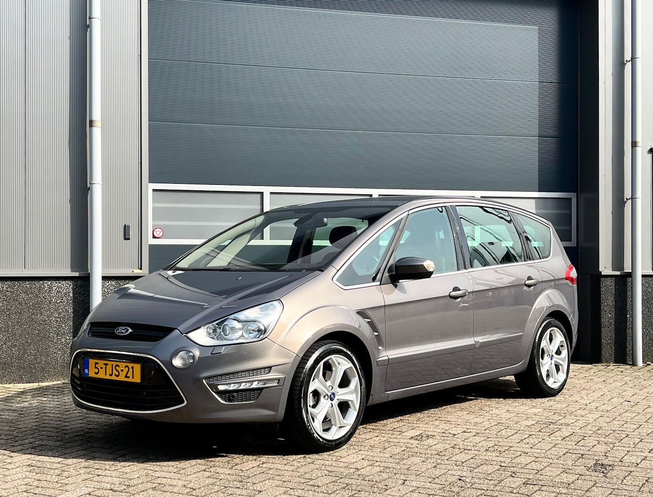 Ford S-Max - 1.6 EcoBoost Platinum bj.2014 Navi|Pano|Trekh|Pdc|Nap. - AutoWereld.nl