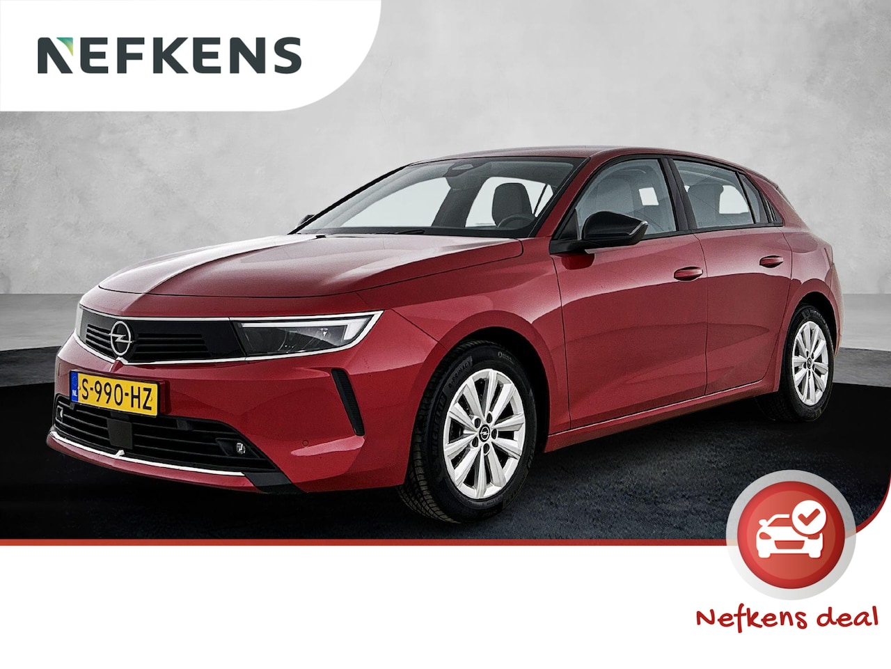 Opel Astra - 110PK | Parkeersensoren voor en achter | Navigatie | Apple en Android | lichtmetalen velge - AutoWereld.nl