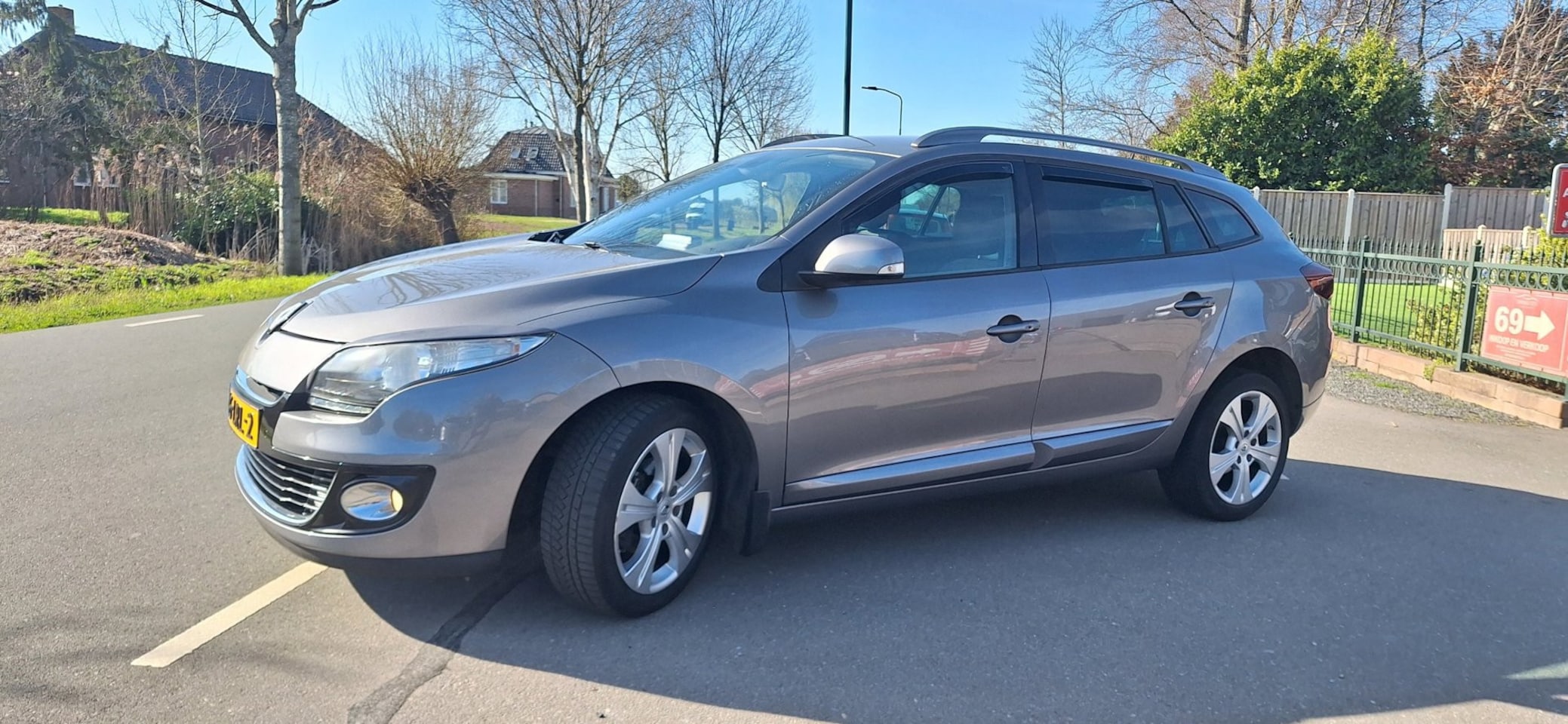 Renault Mégane Estate - 1.4 TCe Dynamique 1.4 TCe Dynamique - AutoWereld.nl