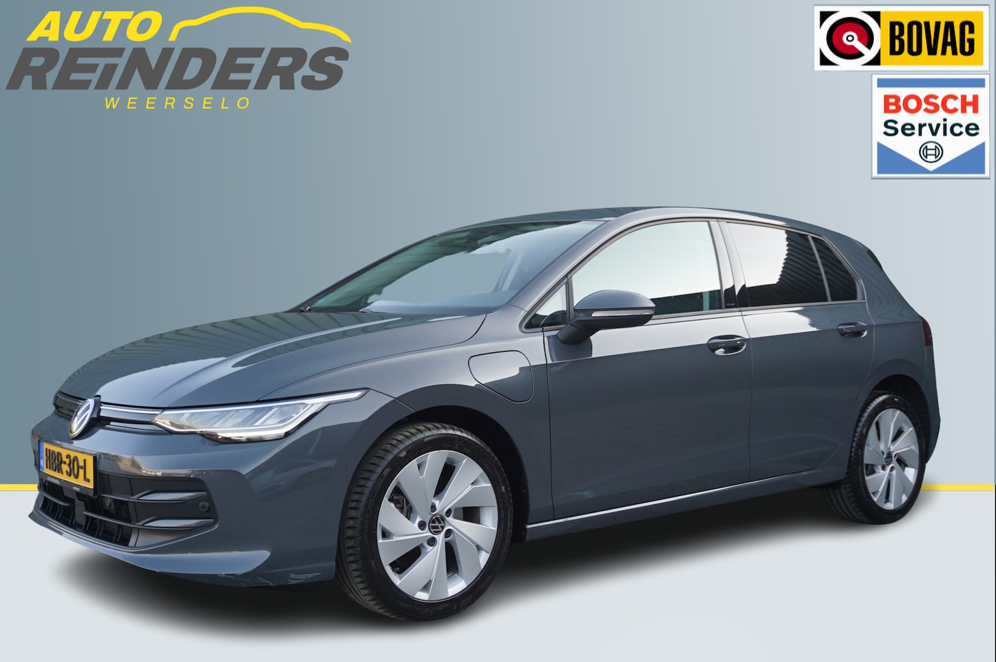 Volkswagen Golf - 1.5 eHybrid Life Edition + Plug-in / 140km/ Keyless/ Camera/ Groot scherm/ 17inch/ Schitte - AutoWereld.nl
