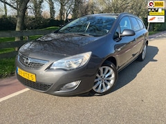Opel Astra Sports Tourer - 1.4 Turbo Anniversary Edition airco trekhaak