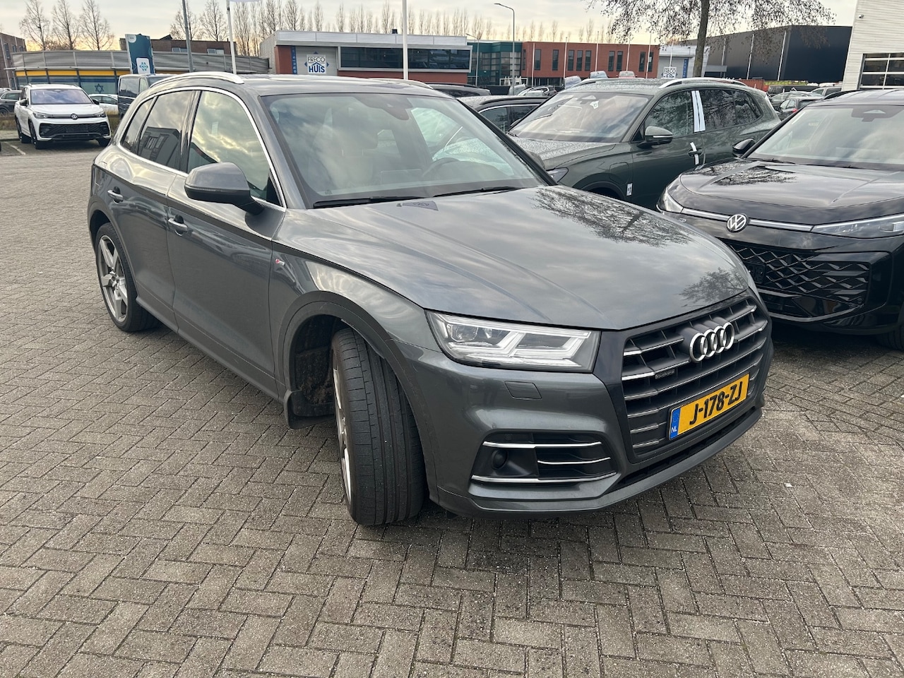 Audi Q5 - 55 TFSI e quattro Competition 3X S-line I 1ste eig. I Trekhaak I Leer I 20" I luchtvering - AutoWereld.nl