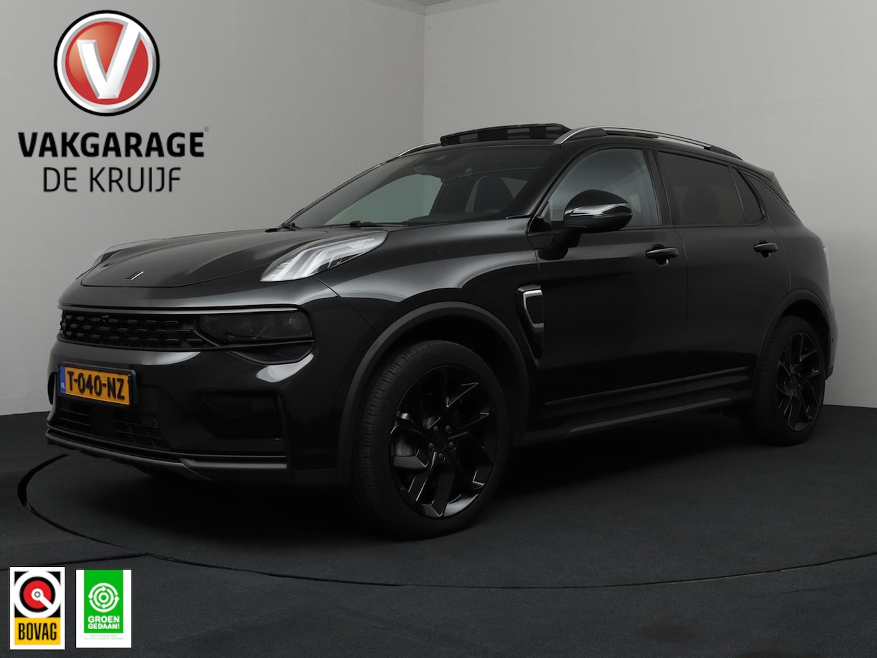 Lynk & Co 01 - 1.5 Black Edition | Facelift | Donkere Hemel | ACC | Pano | 360° Camera! - AutoWereld.nl