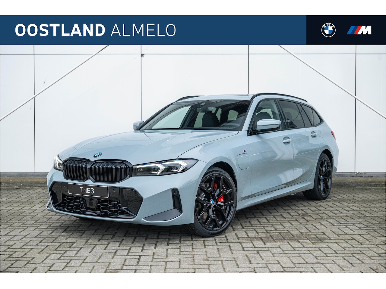 BMW 3-serie Touring - 330e High Executive M Sport Automaat / Panoramadak / Trekhaak / Sportstoelen / Adaptieve L - AutoWereld.nl
