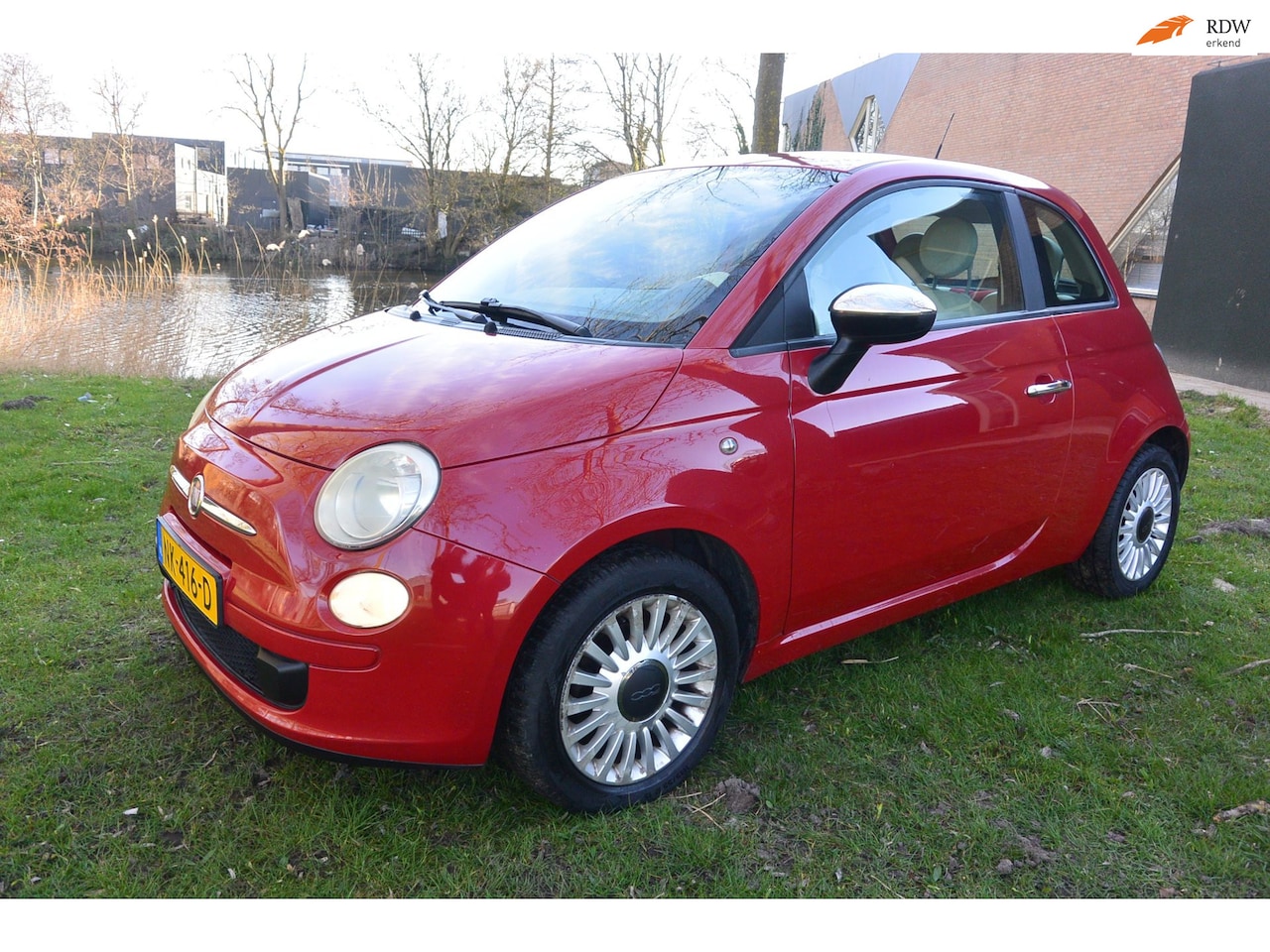 Fiat 500 - 1.2 Naked / Navigatie / stuurbekr / Bluetooth / Carplay / elektr pakket - AutoWereld.nl