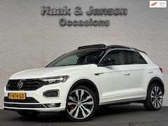 Volkswagen T-Roc - 1.5 TSI Sport Business R - Panoramadak - ACC - Stoelverwarming