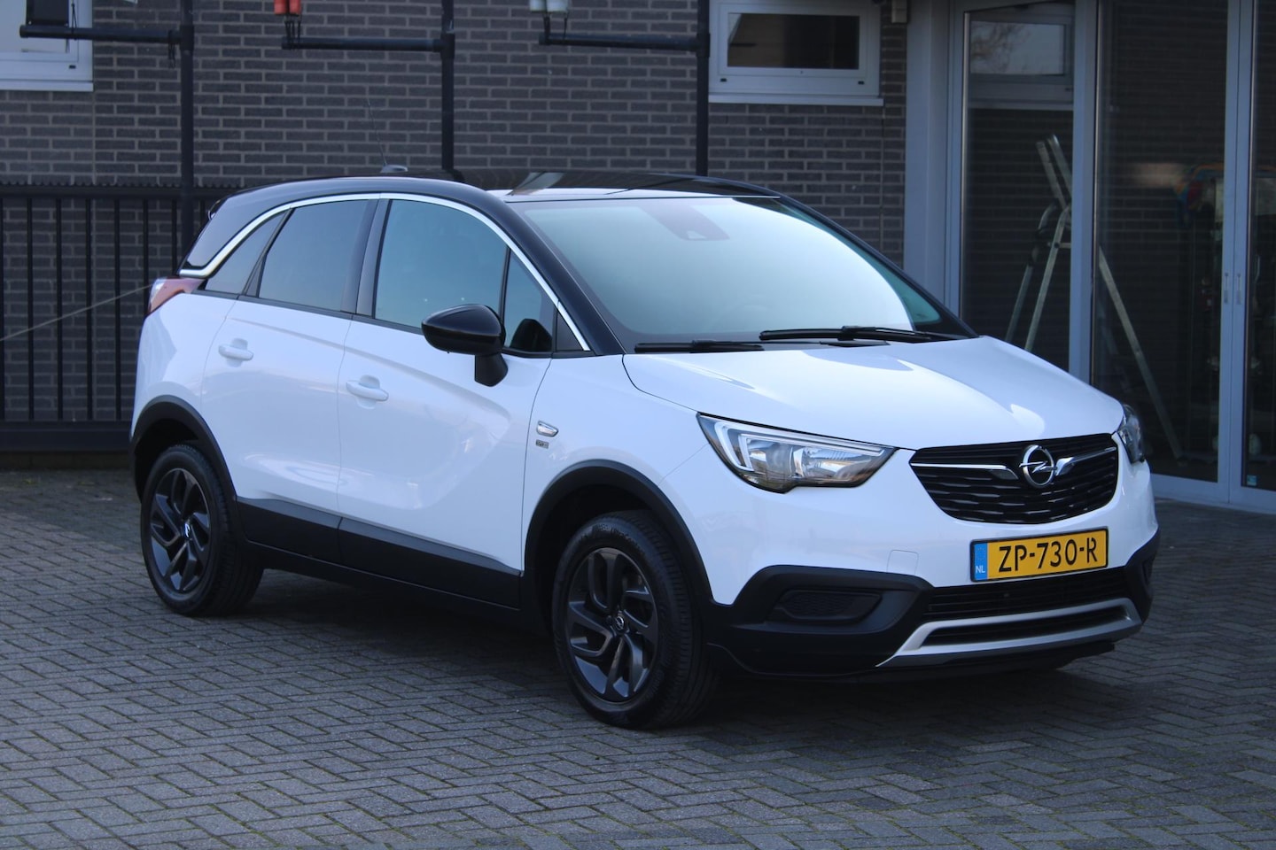 Opel Crossland X - 1.2 Turbo 120 Jaar Edition Navi/Winterpakket/AppleAndroid - AutoWereld.nl