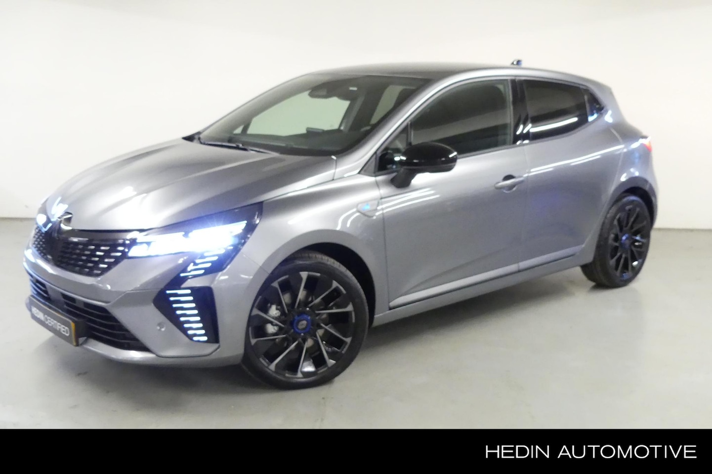 Renault Clio - E-Tech Full Hybrid 145 Esprit Alpine | Automaat | Easy Link Multimedia & Navigatie | LED P - AutoWereld.nl