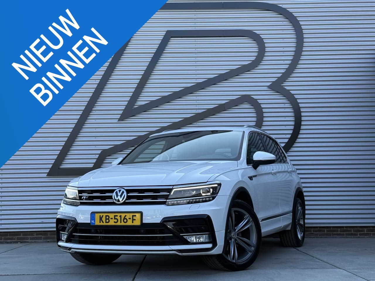 Volkswagen Tiguan - 1.4 TSI ACT R-Line 2e Eigenaar|Pano|Virtual Cockpit|Navi|Clima|Cruise|Stoelverwarming|N.A. - AutoWereld.nl