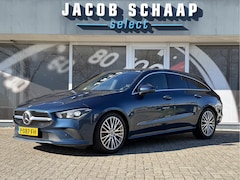 Mercedes-Benz CLA-klasse Shooting Brake - 180 Business Solution Luxury Automaat / Leder / PDC v+a / Navigatie / Keyless / Led