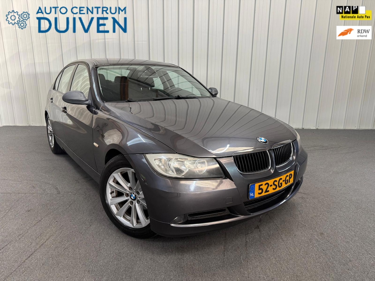 BMW 3-serie - 318i Dynamic Executive | Nieuw APK | Airco - AutoWereld.nl