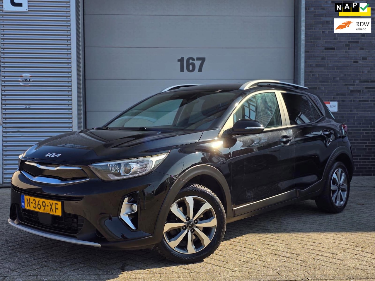 Kia Stonic - 1.0 T-GDi MHEV DynamicPlusLine 1.0 T-GDi MHEV DynamicPlusLine - AutoWereld.nl
