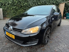 Volkswagen Golf - AUTOMAAT