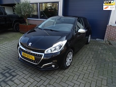 Peugeot 208 - 1.2 PureTech Signature