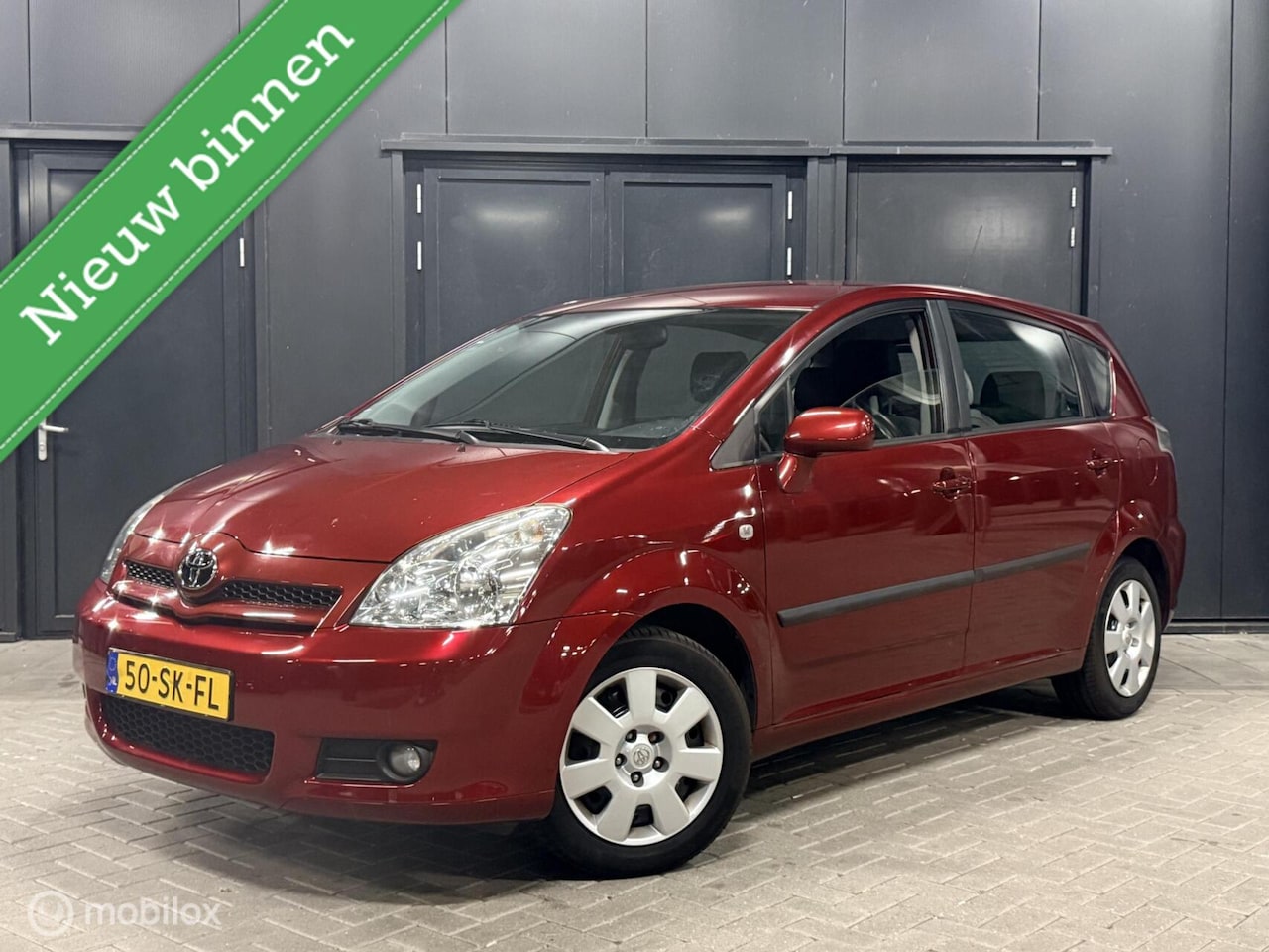 Toyota Corolla Verso - 1.8 VVT-i Sol 7p. Eerste eigenaar Nap! - AutoWereld.nl