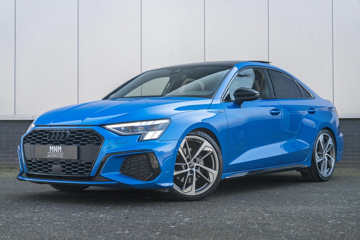 Audi A3 Limousine - 35 TFSI 3xS-Line |Pano|Keyless|KW|Sfeerverlichting - AutoWereld.nl