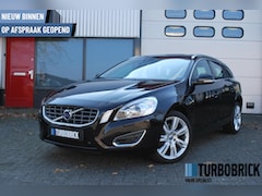 Volvo V60 - 2.0 T5 Summum |Leder|PDC|NAVI|Trekhaak|18"|Clima|Cruise