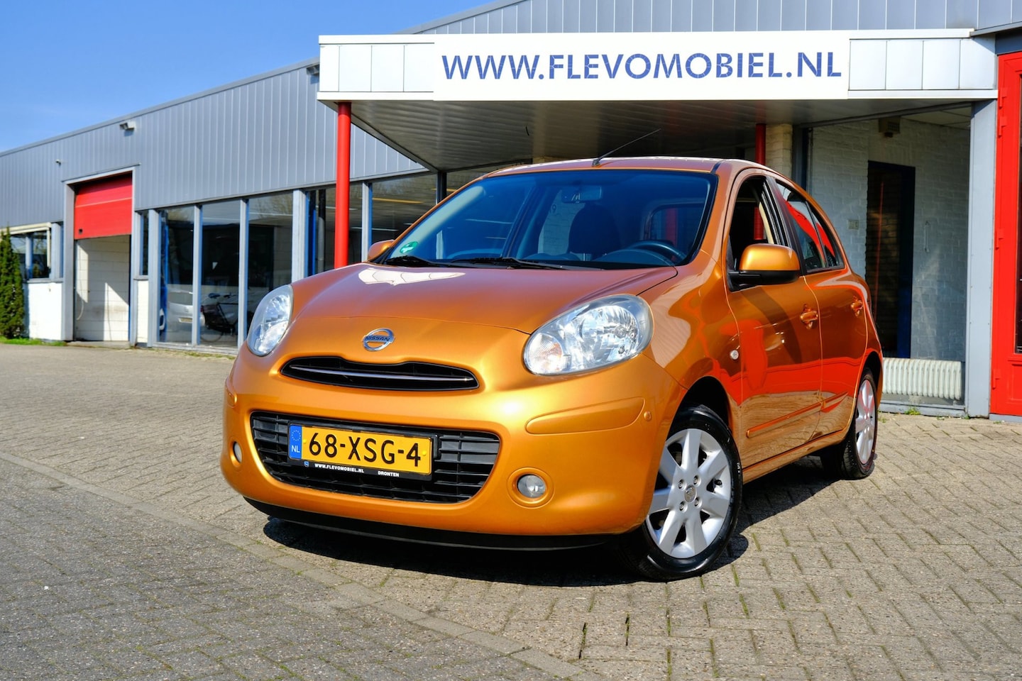 Nissan Micra - 1.2 DIG-S Connect Edition Clima|Navi|Cruise|PDC|LMV - AutoWereld.nl
