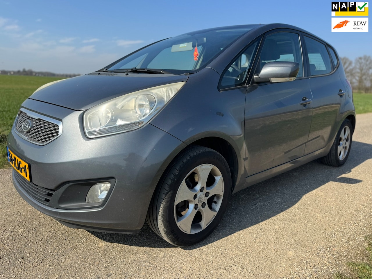 Kia Venga - 1.4 CVVT X-ecutive|trekhaak|airco|cruise control| - AutoWereld.nl