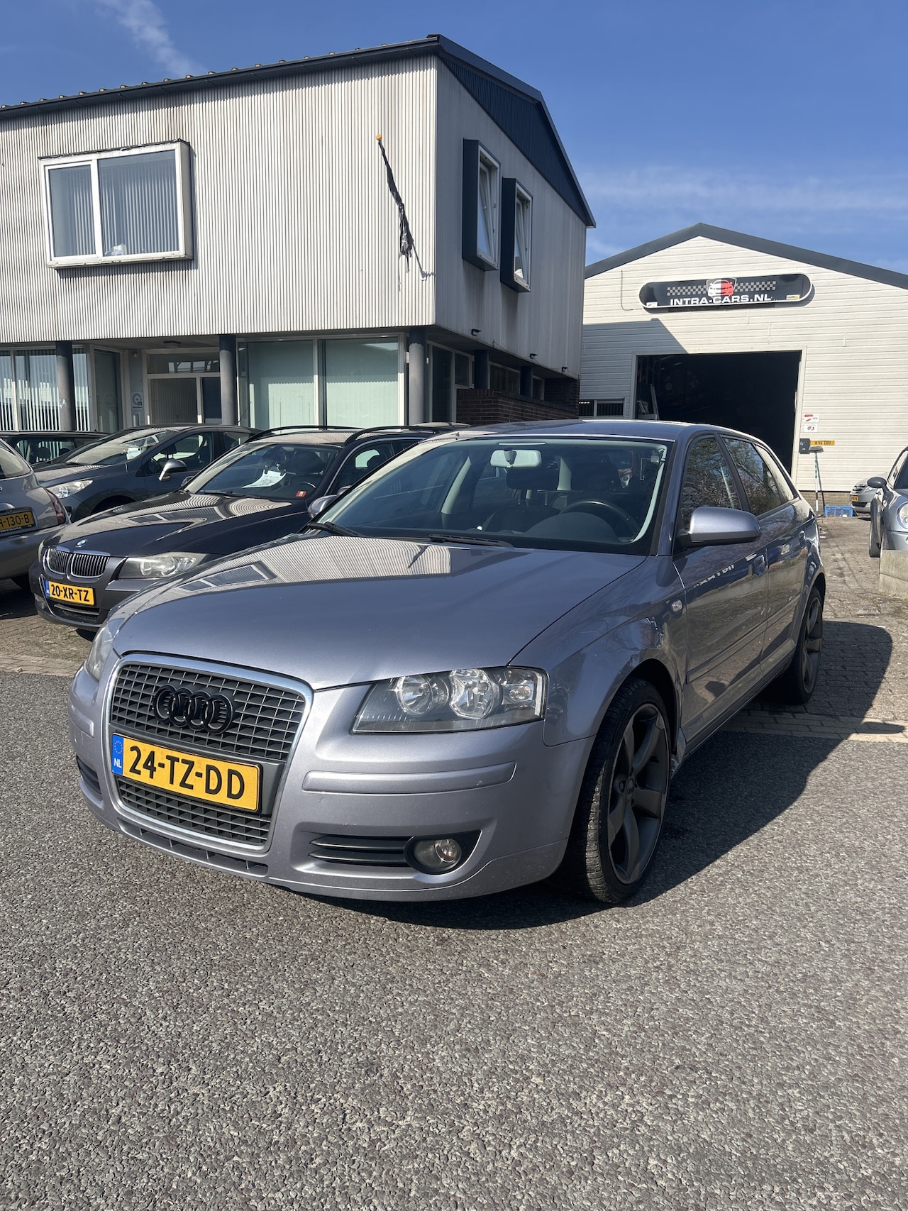 Audi A3 Sportback - 2.0 FSI Attraction 5 Deurs,Navigatie,Clima enz. Lichte schade op linker voorscherm. Apk 05 - AutoWereld.nl