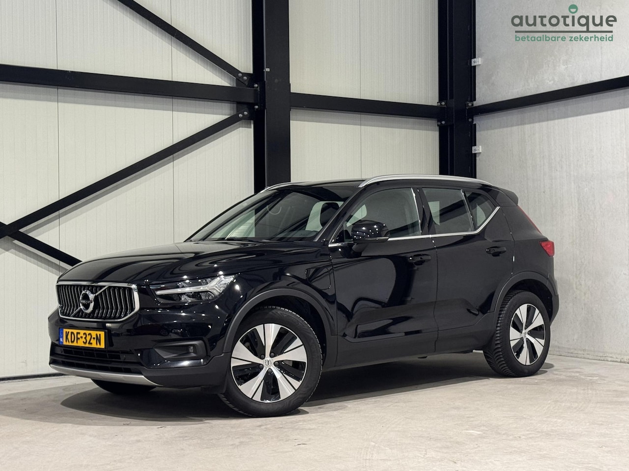 Volvo XC40 - 1.5 T4 Recharge Inscription Expression | navi | carplay | stoelverwarming | - AutoWereld.nl